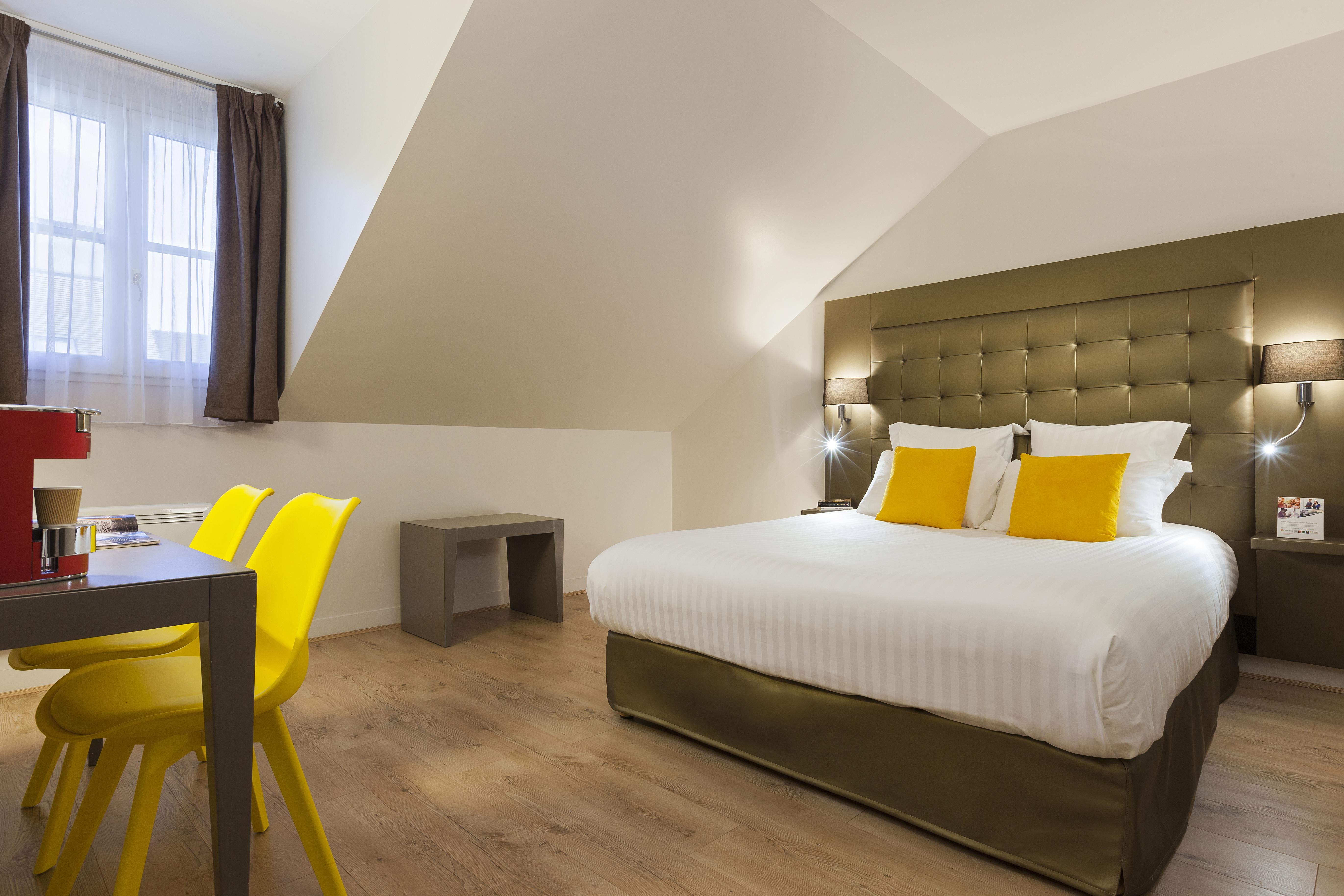 Hotel Quality Suites Maisons-Laffitte Paris Ouest Exteriör bild