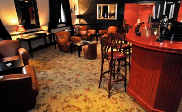 Hotel Quality Suites Maisons-Laffitte Paris Ouest Exteriör bild
