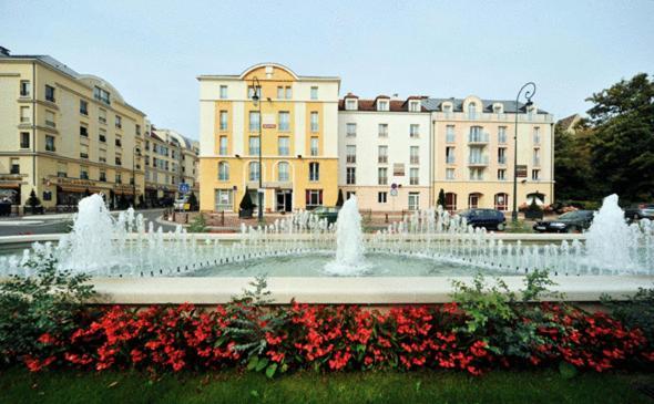 Hotel Quality Suites Maisons-Laffitte Paris Ouest Exteriör bild
